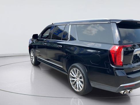 Used 2021 GMC Yukon XL Denali w/ Denali Premium Package RWD image 5