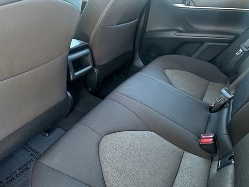 Used 2023 Toyota Camry LE FWD image 4