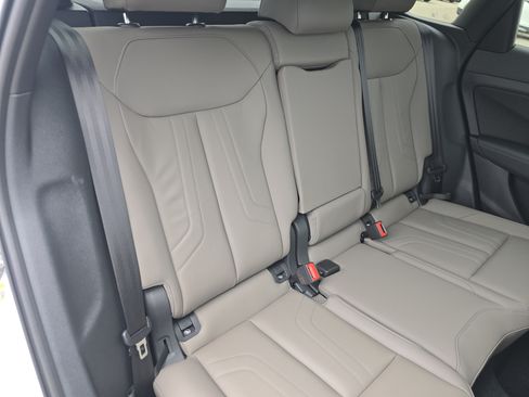 New 2026 Audi Q3 quattro 2.0T AWD/4WD image 19