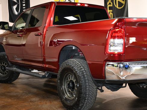 Used 2022 RAM 2500 Big Horn AWD/4WD image 55