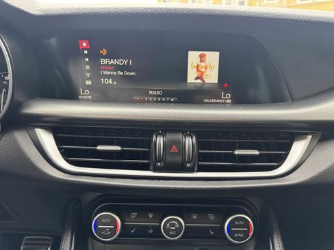 Used 2018 Alfa Romeo Stelvio Sport w/ Quick Order Package 22J Sport image 32