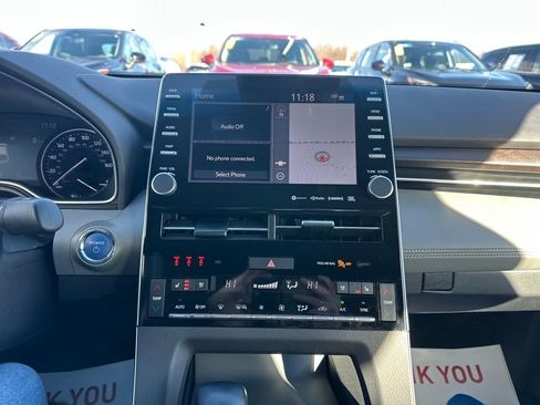 Used 2020 Toyota Avalon Limited w/ Advanced Safety Package image 23