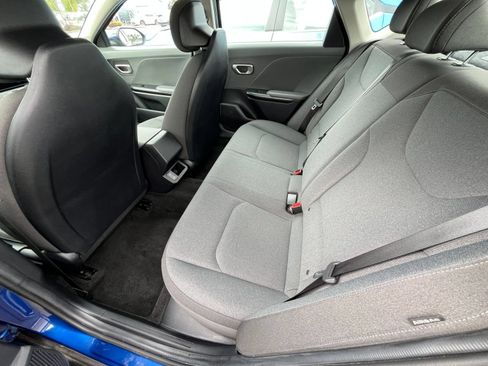Used 2025 Kia K4 FWD image 22