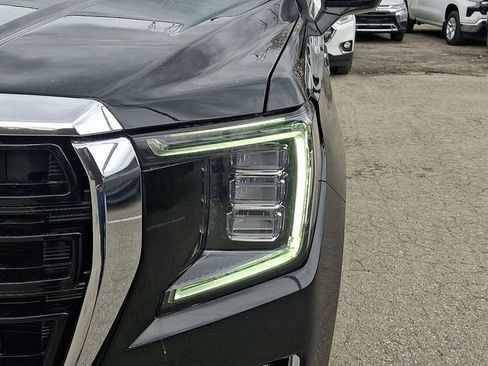Used 2024 GMC Yukon SLE AWD/4WD image 29