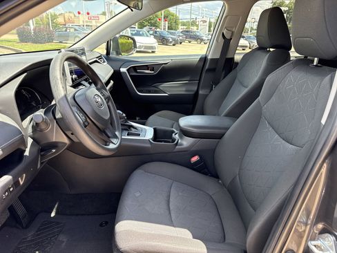 Used 2024 Toyota RAV4 XLE image 11