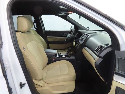 Used 2017 Ford Explorer 4WD image 34
