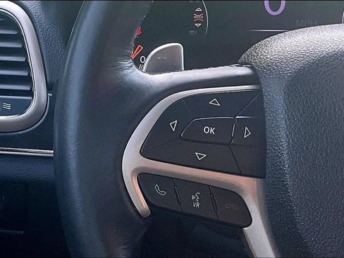 Used 2015 Jeep Grand Cherokee Limited RWD image 26