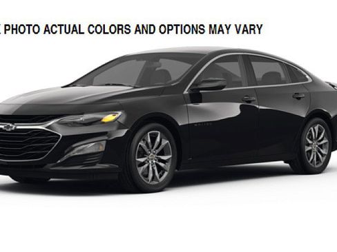 Used 2024 Chevrolet Malibu LT image 2