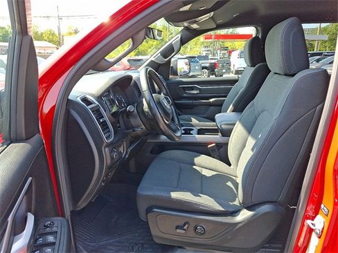 Used 2021 RAM 1500 Big Horn image 13