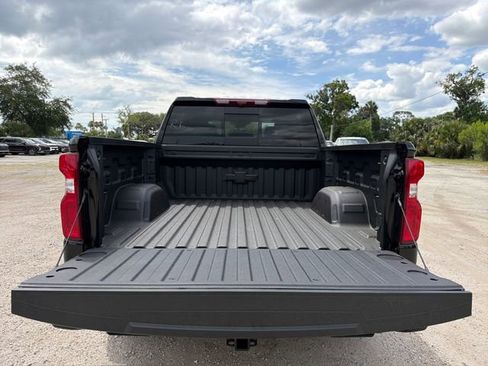 New 2026 Chevrolet Silverado 1500 High Country w/ High Country Premium Package AWD/4WD image 13