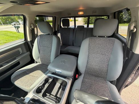 Used 2018 RAM 1500 Big Horn AWD/4WD image 14