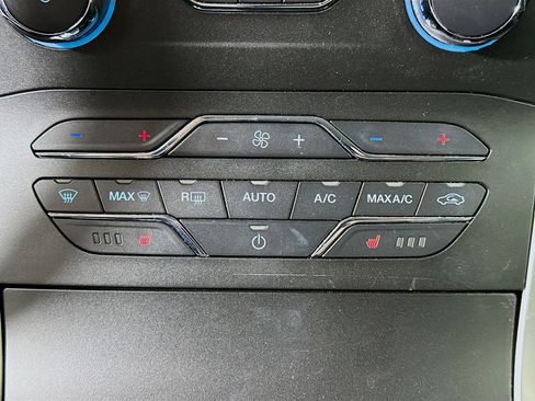 Used 2019 Ford Edge SEL w/ Equipment Group 201A image 24