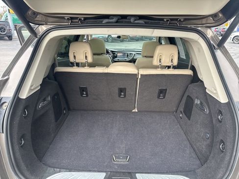 Used 2019 Buick Envision Essence image 38