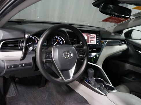Used 2024 Toyota Camry LE w/ Convenience Package FWD image 7