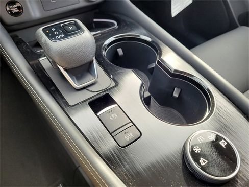 New 2025 Nissan Rogue Platinum w/ Platinum Premium Package image 10