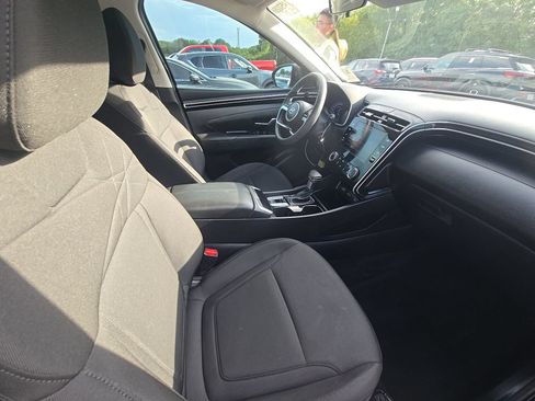 Used 2024 Hyundai Tucson SE FWD image 10