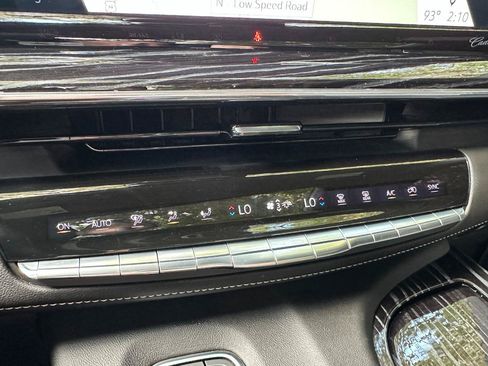 Used 2021 Cadillac Escalade Sport w/ Driver Assist Tech Package RWD image 58