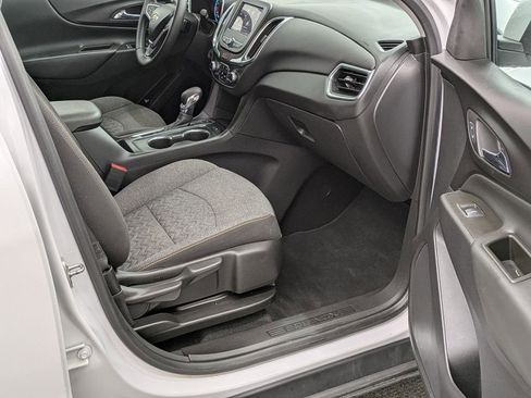 Used 2023 Chevrolet Equinox LT image 15