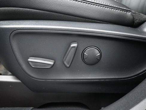 New 2025 Ford Escape Base w/ PHEV Premium Package image 10