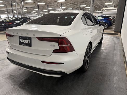 Used 2024 Volvo S60 B5 Plus image 4