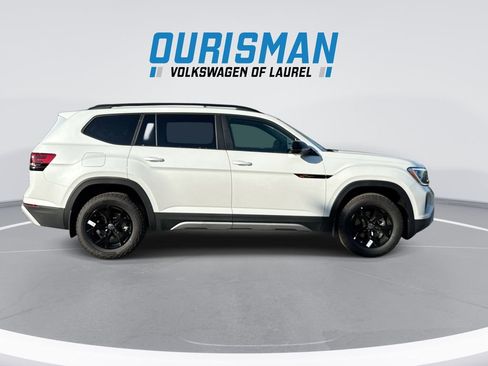 New 2026 Volkswagen Atlas Peak Edition AWD/4WD image 9