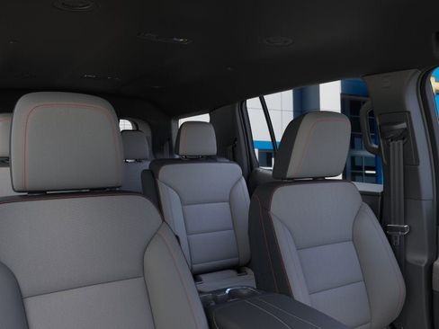 New 2026 Chevrolet Traverse LT w/ Driver Confidence Package image 24