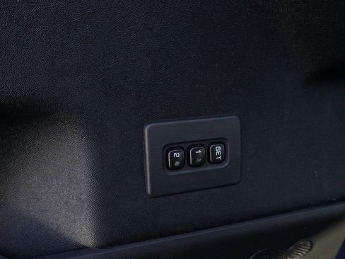 Used 2014 Nissan Titan PRO-4X w/ Pro-4x Luxury Package image 32