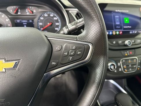 Used 2025 Chevrolet Malibu LT image 16