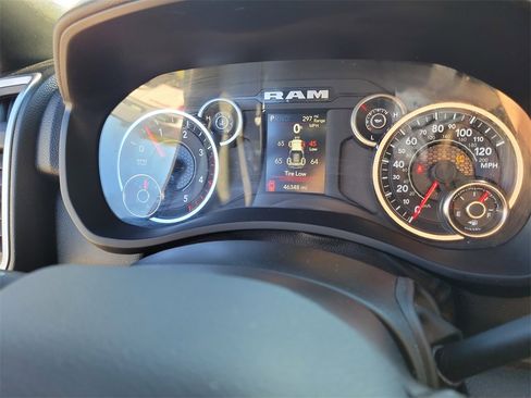 Used 2024 RAM 2500 Big Horn image 19