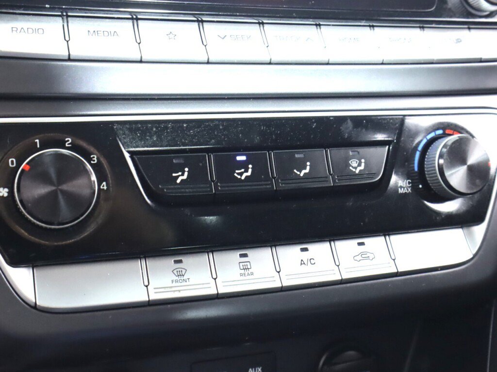 Used 2019 Hyundai Sonata SE FWD image 23