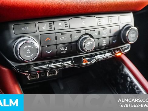 Used 2023 Dodge Durango SRT image 31