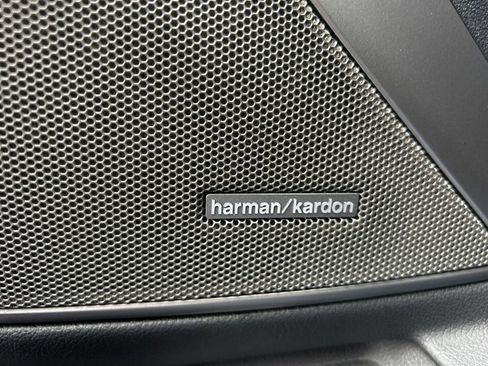 Used 2019 BMW 330i xDrive Sedan w/ M Sport Package image 27