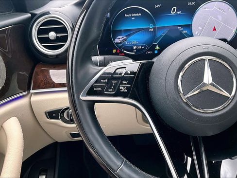 Used 2023 Mercedes-Benz E 350 Sedan image 23