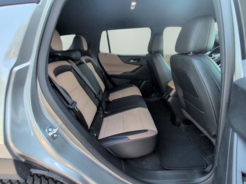 New 2026 Chevrolet Equinox ACTIV image 19