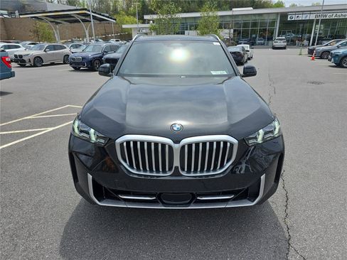 New 2026 BMW X5 xDrive40i w/ Climate Comfort Package AWD/4WD image 9