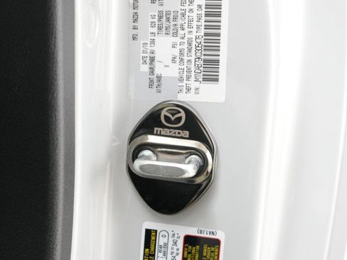 Used 2019 MAZDA MX-5 Miata Sport image 24