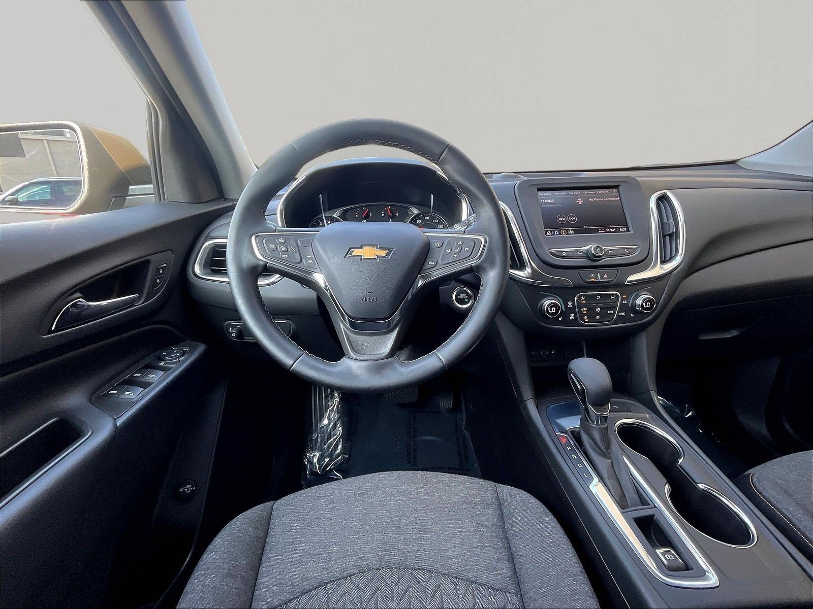 Used 2024 Chevrolet Equinox LT FWD image 8