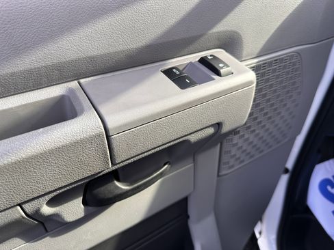 Used 2026 Ford E-450 and Econoline 450 Super Duty w/ Interior Upgrade Package image 12