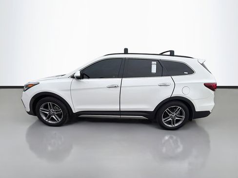 Used 2018 Hyundai Santa Fe Limited image 6