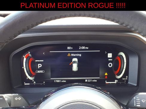 Used 2021 Nissan Rogue Platinum AWD/4WD image 18