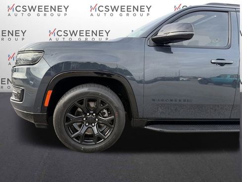 Used 2023 Jeep Wagoneer Series II image 27