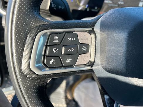 Used 2025 Ford Mustang GT Premium image 13