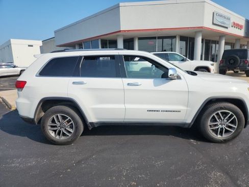 Used 2019 Jeep Grand Cherokee Limited AWD/4WD image 3