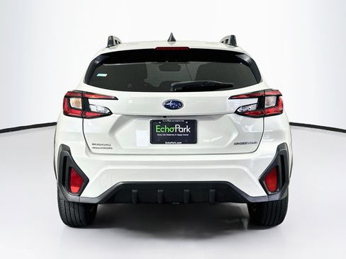 Used 2024 Subaru Crosstrek 2.0i Premium w/ Crosstrek Mirror Package AWD/4WD image 7