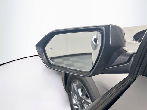 Used 2024 Hyundai Elantra SEL image 16