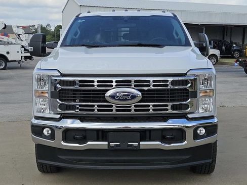 New 2026 Ford F350 XL w/ XL Chrome Package AWD/4WD image 3
