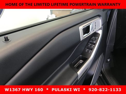 Used 2023 Ford Explorer XLT w/ Equipment Group 202A AWD/4WD image 10