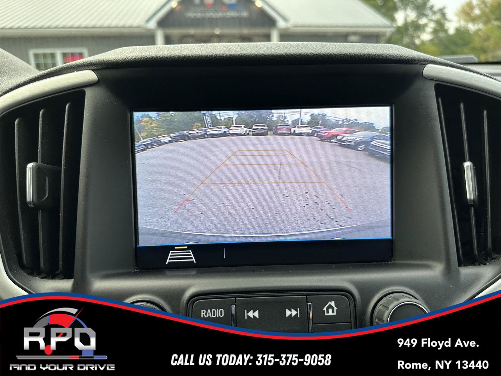 Used 2018 GMC Terrain SLT w/ Preferred Package AWD/4WD image 13
