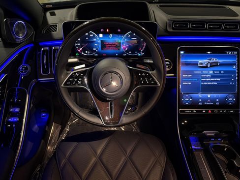 New 2026 Mercedes-Benz Maybach S 580 4MATIC image 13