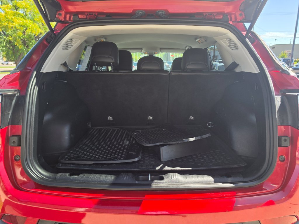 Used 2019 Jeep Compass Trailhawk w/ Leather Interior Group AWD/4WD image 12